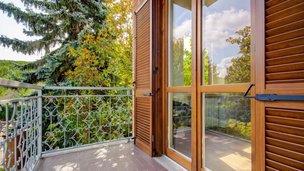 Ca' Flor Apartment Барбареско Екстериор снимка