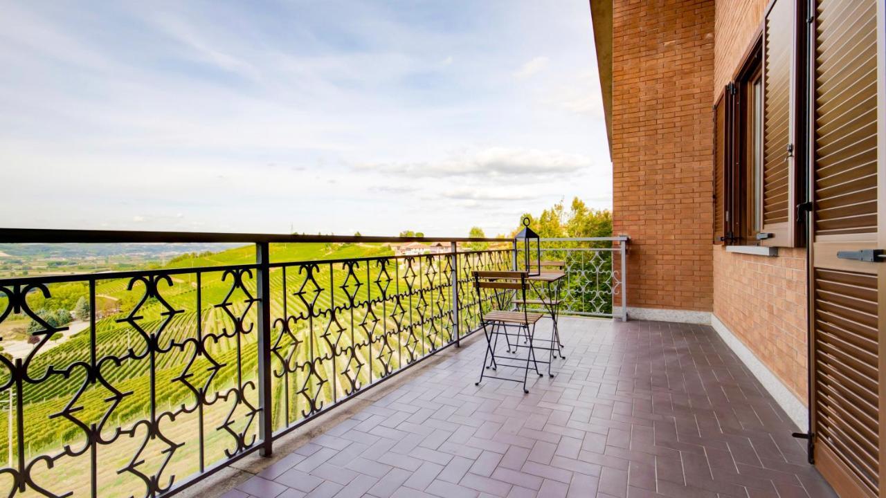 Ca' Flor Apartment Барбареско Екстериор снимка